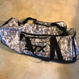 Stx sports duffel bag
