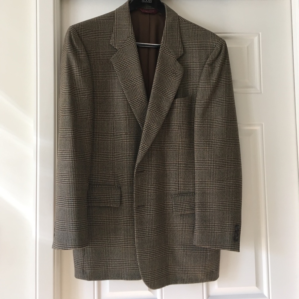 JosABank men’s sport coat