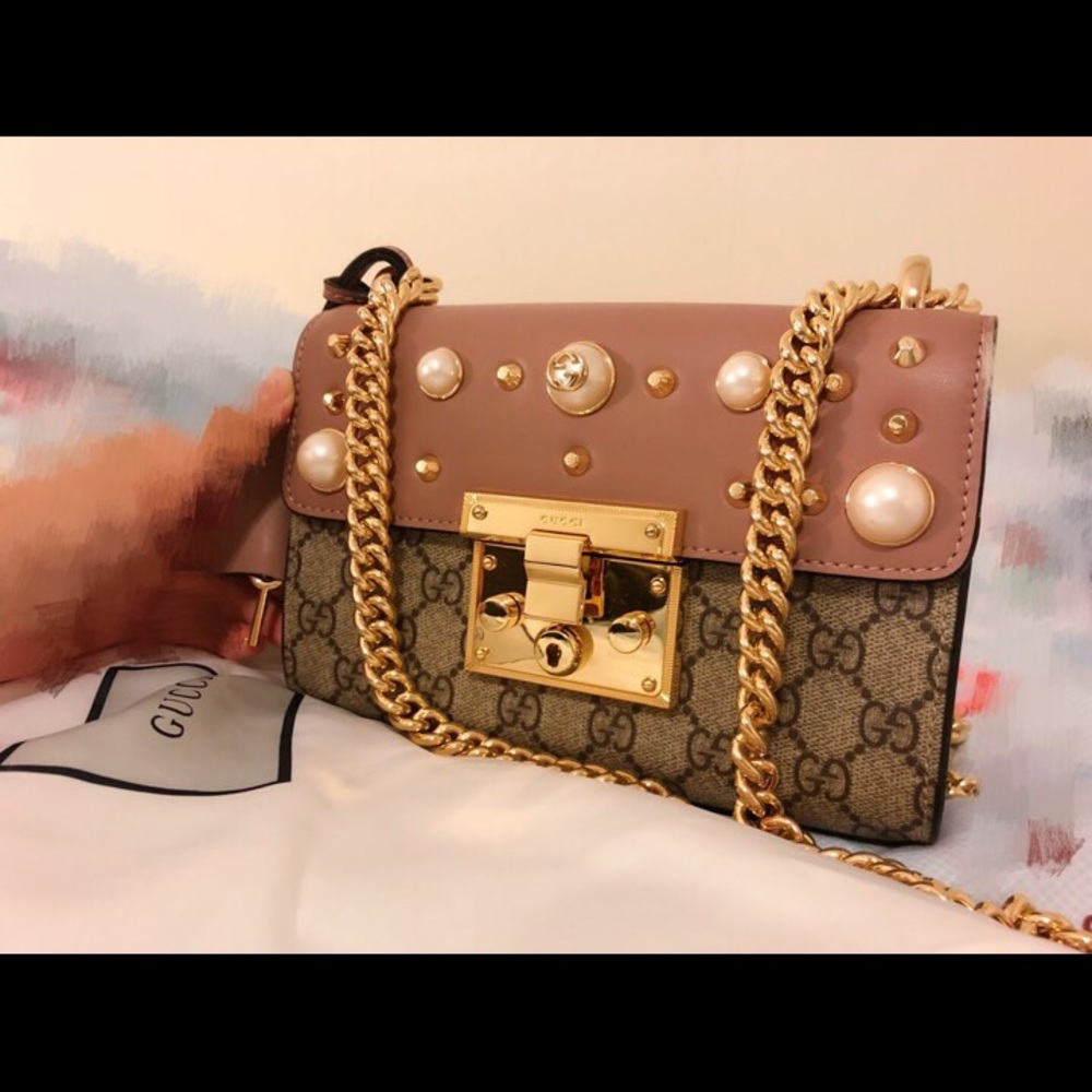 Gucci shoulder bag