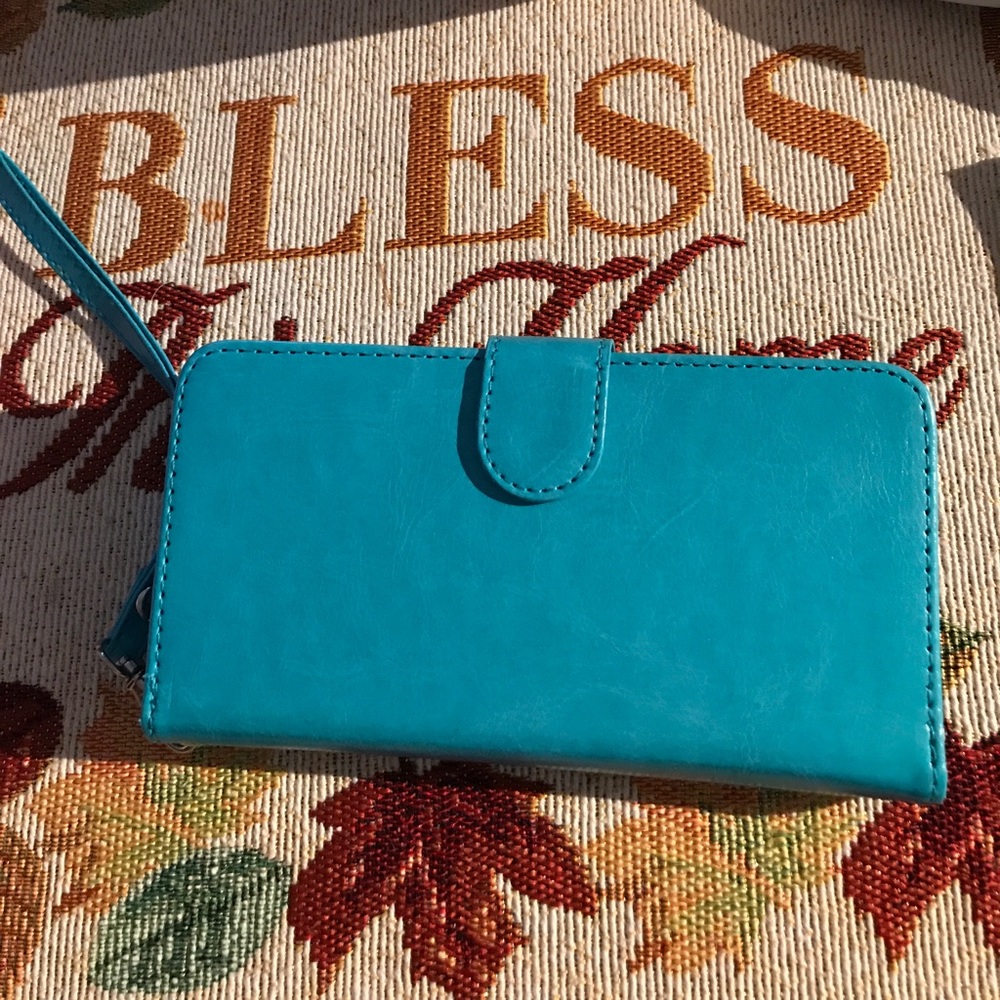 Galaxy Note5 wristlet. Brand new.