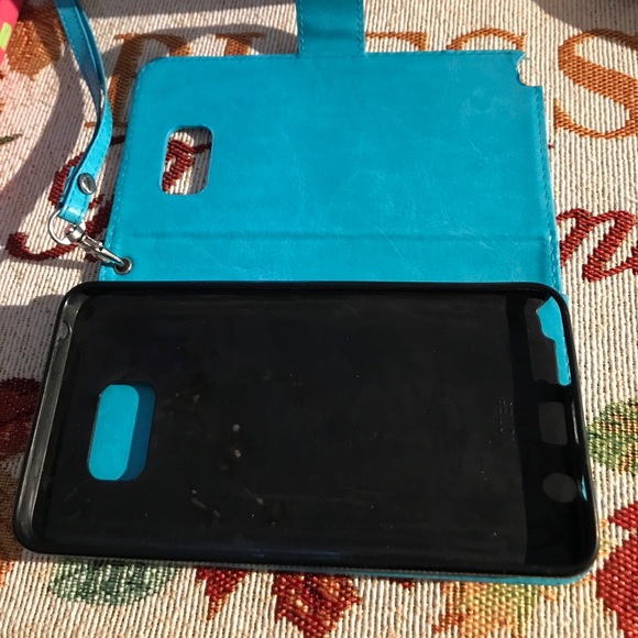Galaxy Note5 wristlet. Brand new. - Picture 4 of 5