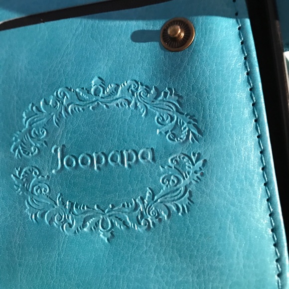 Galaxy Note5 wristlet. Brand new. - Picture 5 of 5