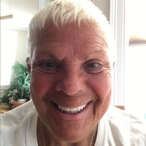 Meet your Posher, Shelley