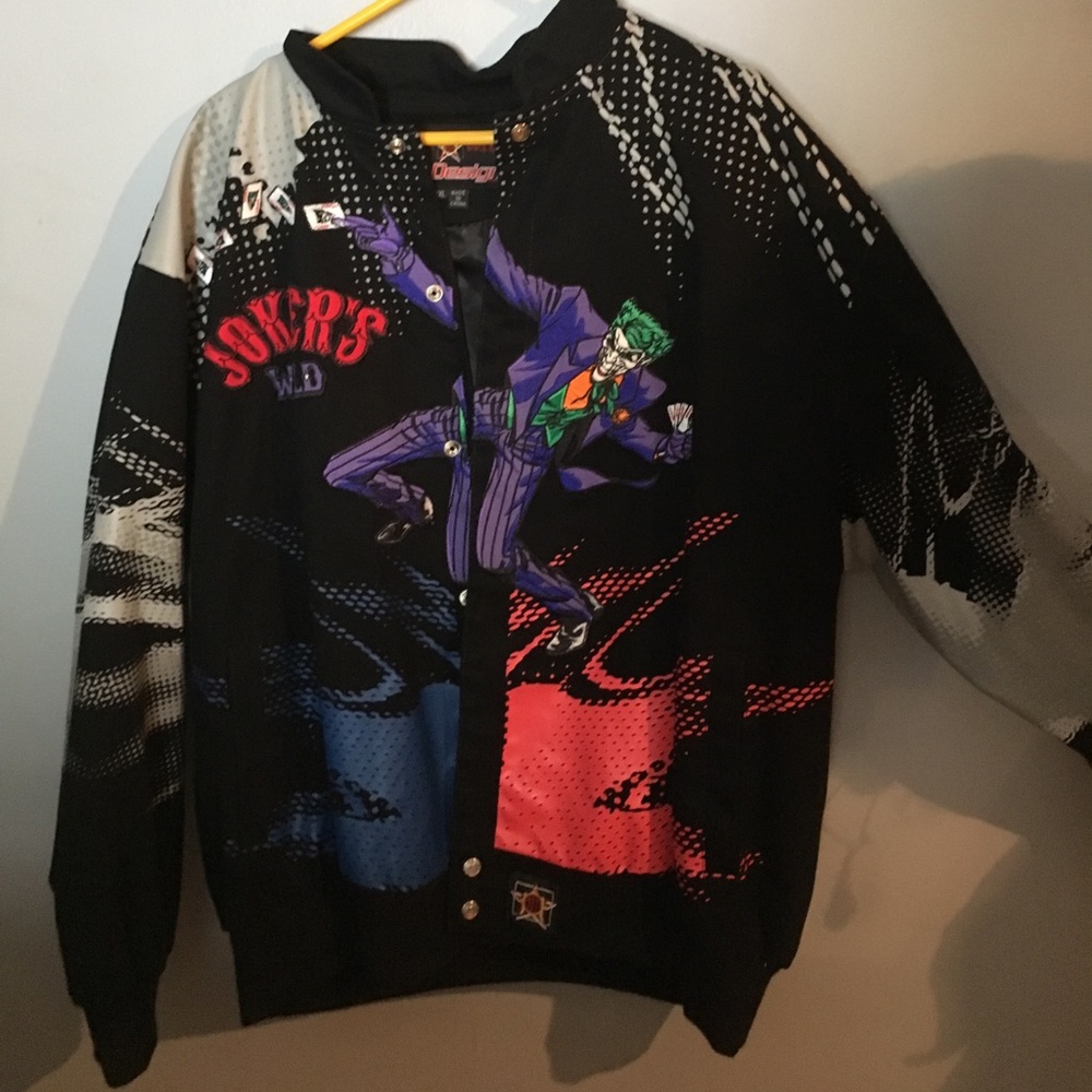 Men’s Jacket - Picture 2 of 6