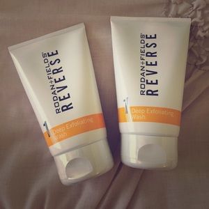Rodan and Fields Deep Exfoliating Wash