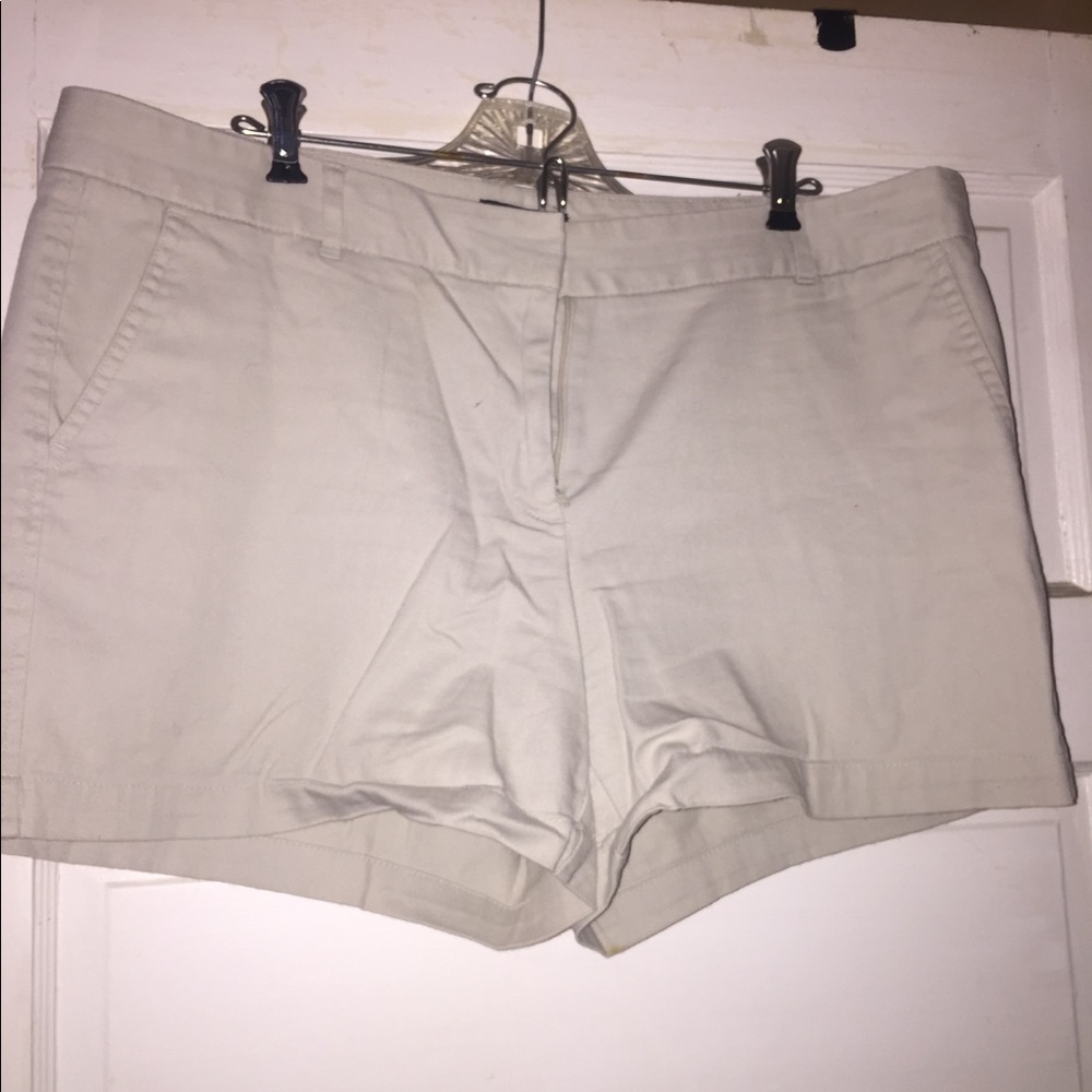 Ladies shorts