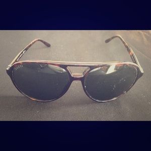 Gucci tortoise avatar sunglasses