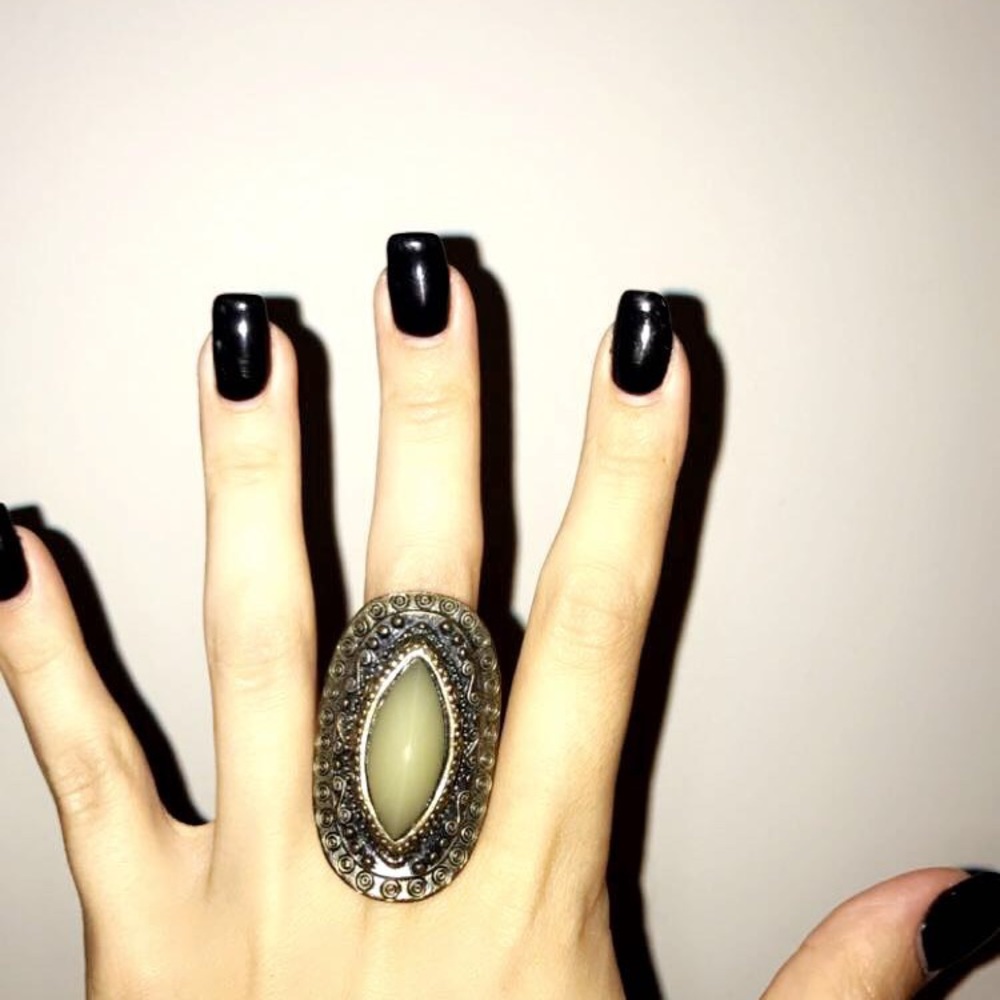 Stylish ring - Picture 1 of 1