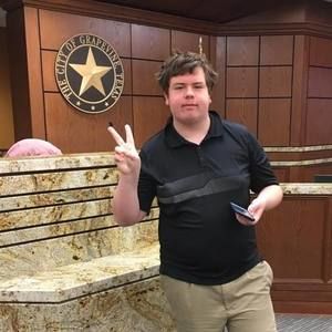 Meet your Posher, Evan