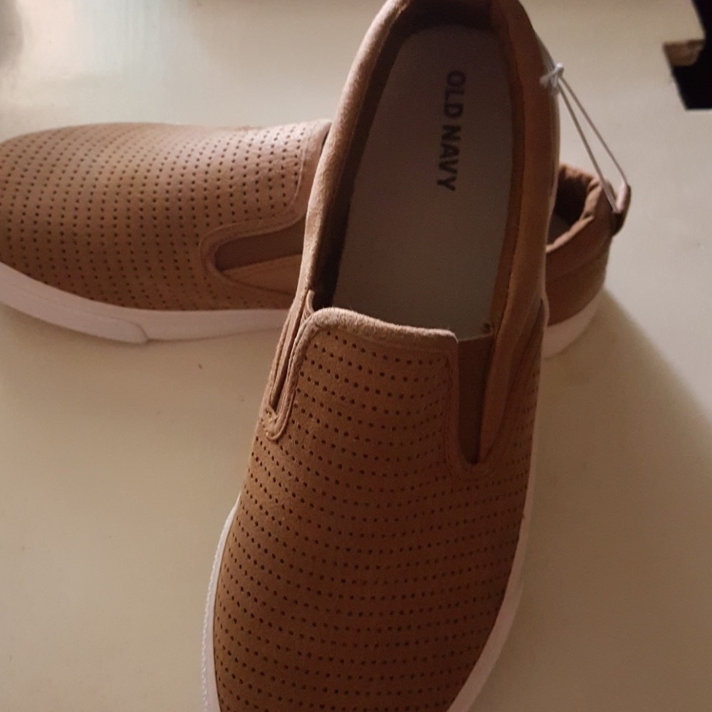 NWOT Boys Old Navy slip on
