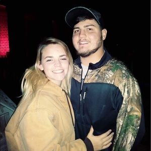 Meet your Posher, Hailey