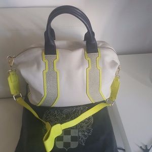 VINCE CAMUTO GENUINE COLLECTABLE HANDBAG