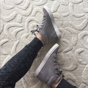 Wedge high top sneakers, EUC