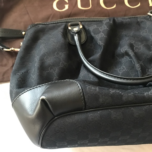 Gucci purse 100% Authentic