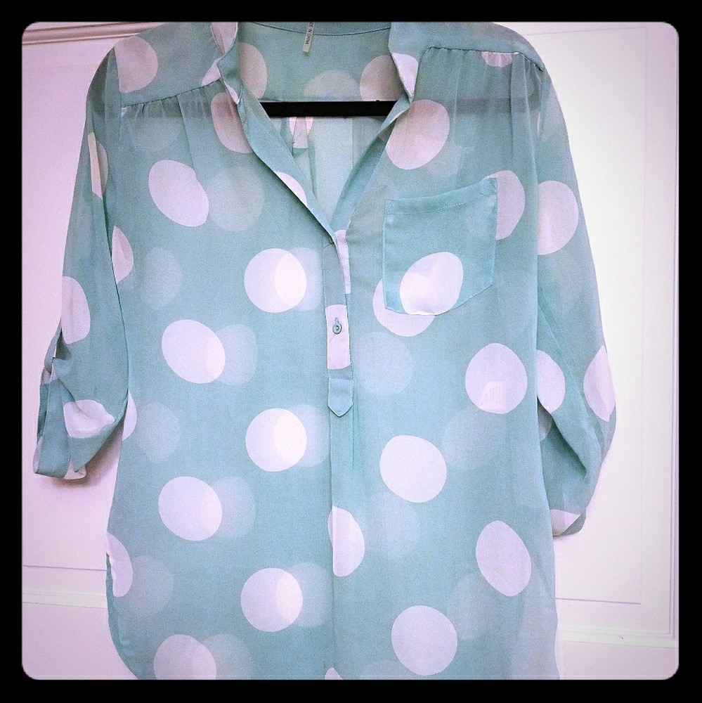 Cute boutique top