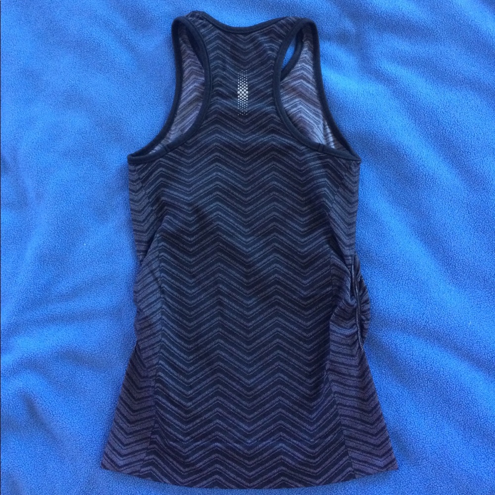 Athleta zigzag racerback tank - Picture 3 of 3