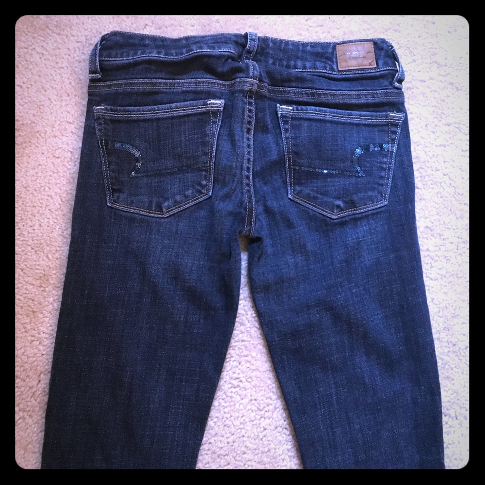 American Eagle Skinny Kick size 2 dark wash