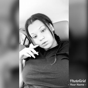 Meet your Posher, Mikayla