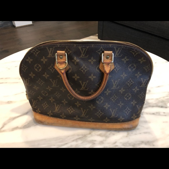 Louis Vuitton Alma PM purse - Picture 1 of 6