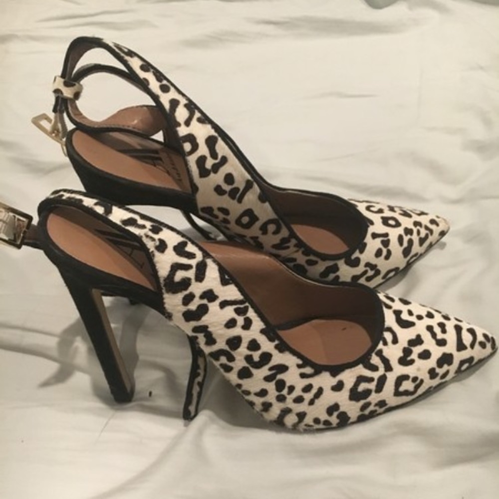 Ava & Aiden black/white animal print Stilettos