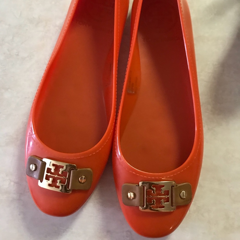Royal tan Tory Burch jelly flats