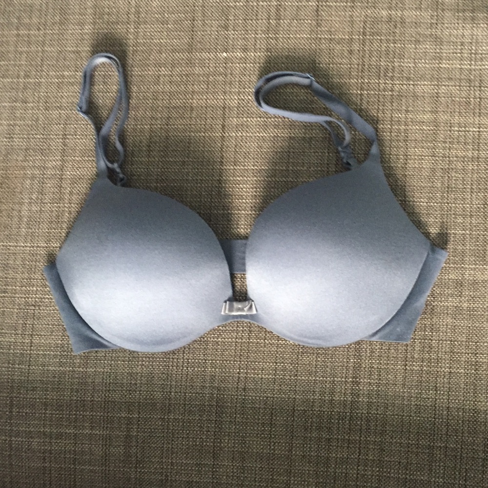 Victoria Secret Blue Bra NWOT