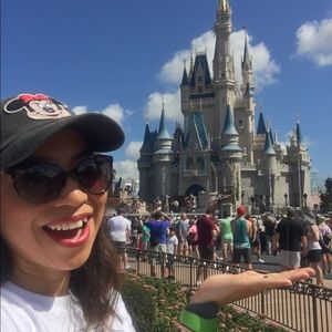 Meet your Posher, Mariela