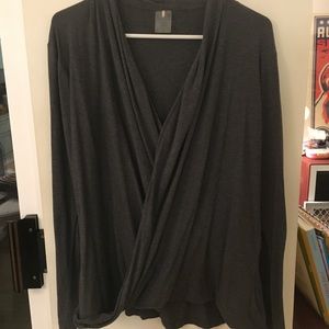 Calia by Carrie Underwood yoga drapey top