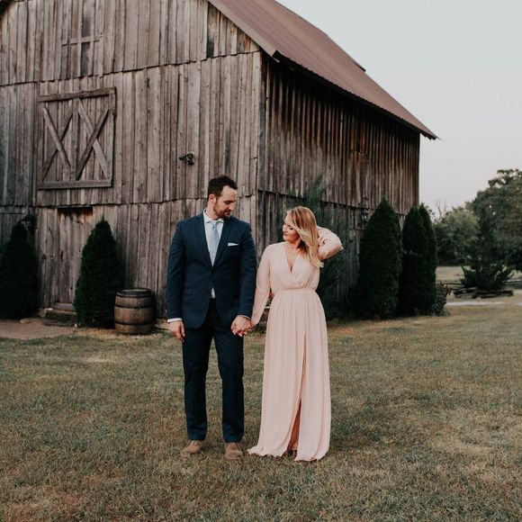 Meet your Posher, Kate - Picture 2 of 8