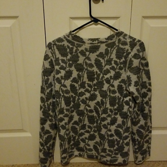 Sweater - Picture 2 of 2