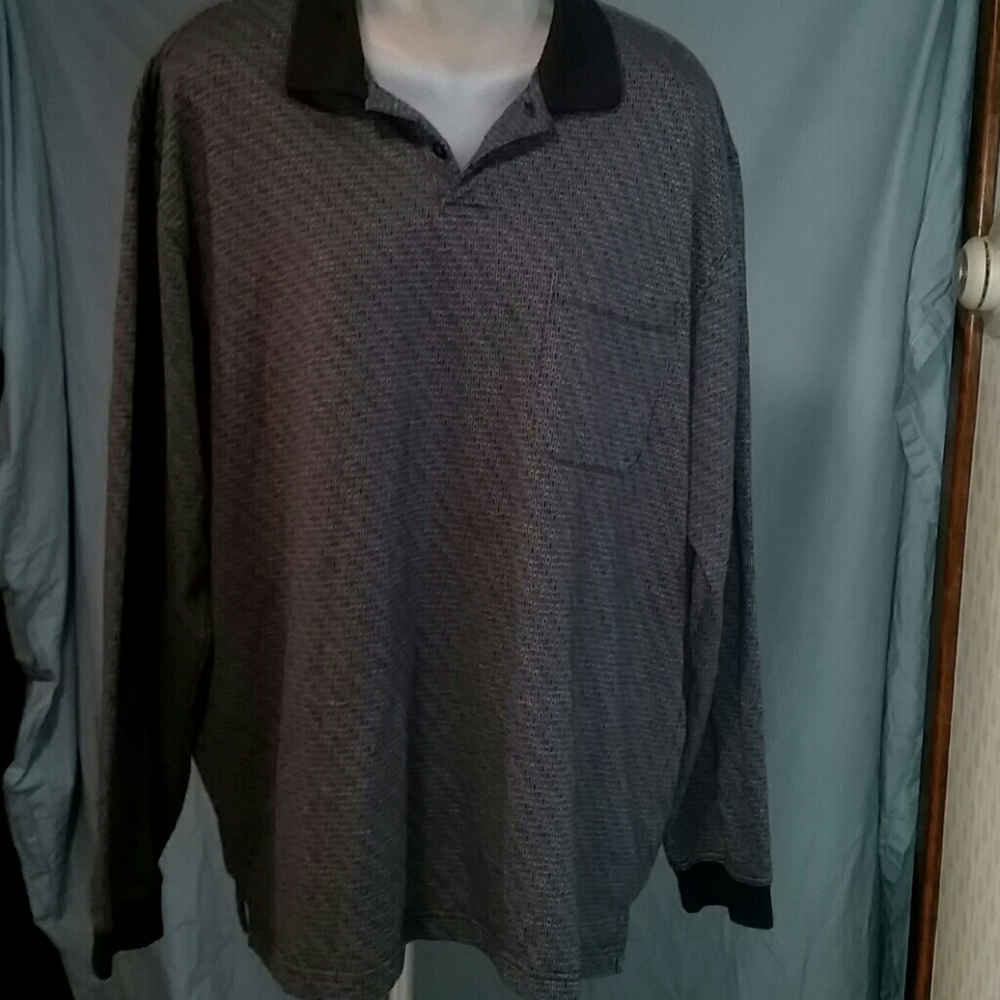 Men's 3 button shrit
