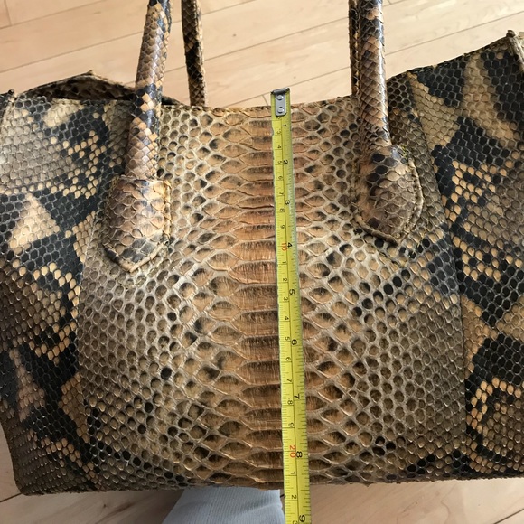Bespoke custom made yellow python bag - Picture 4 of 8
