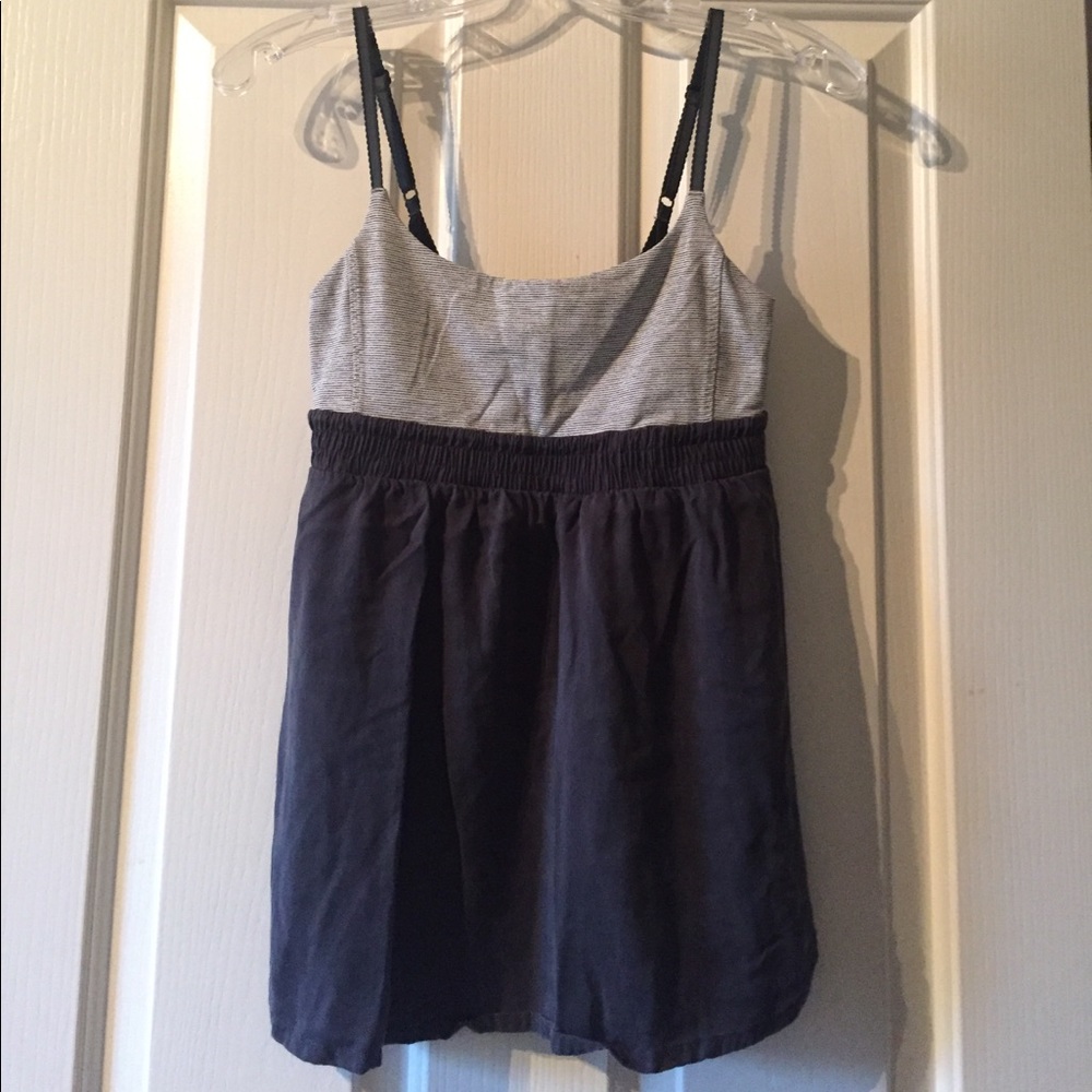 RARE lululemon athletica baby doll tank