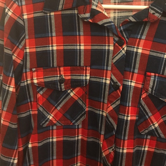 Lightweight Plaid - Picture 2 of 2