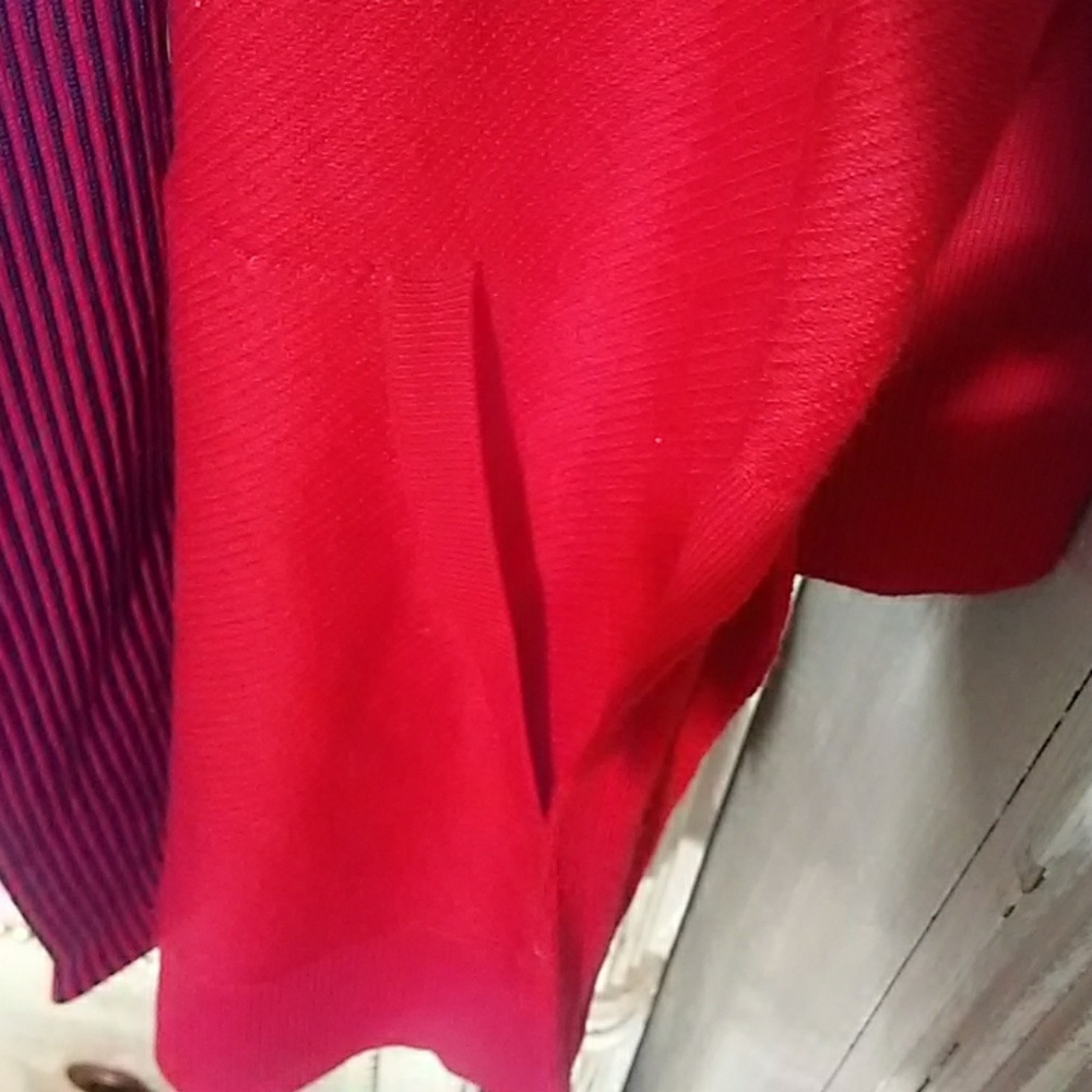 St. John Cardigan - Picture 7 of 8