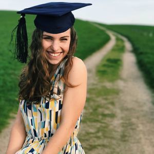 Meet your Posher, Nina