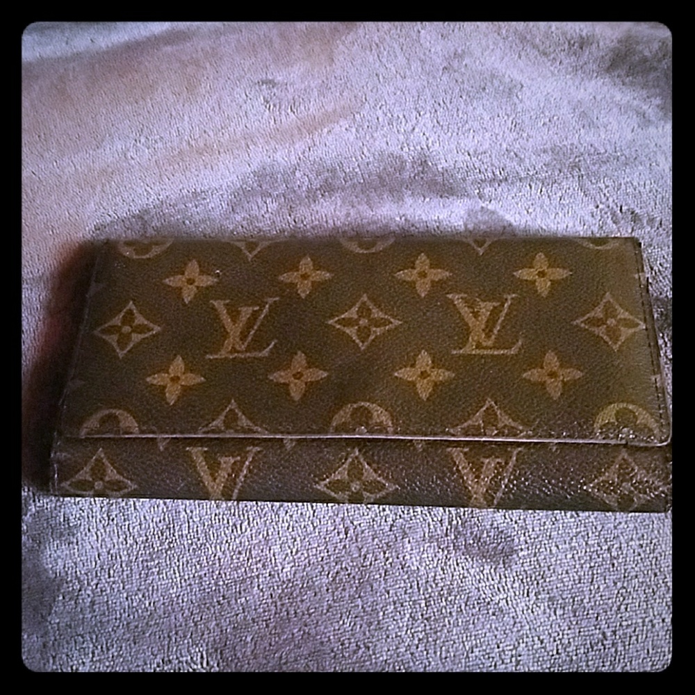 LV wallet