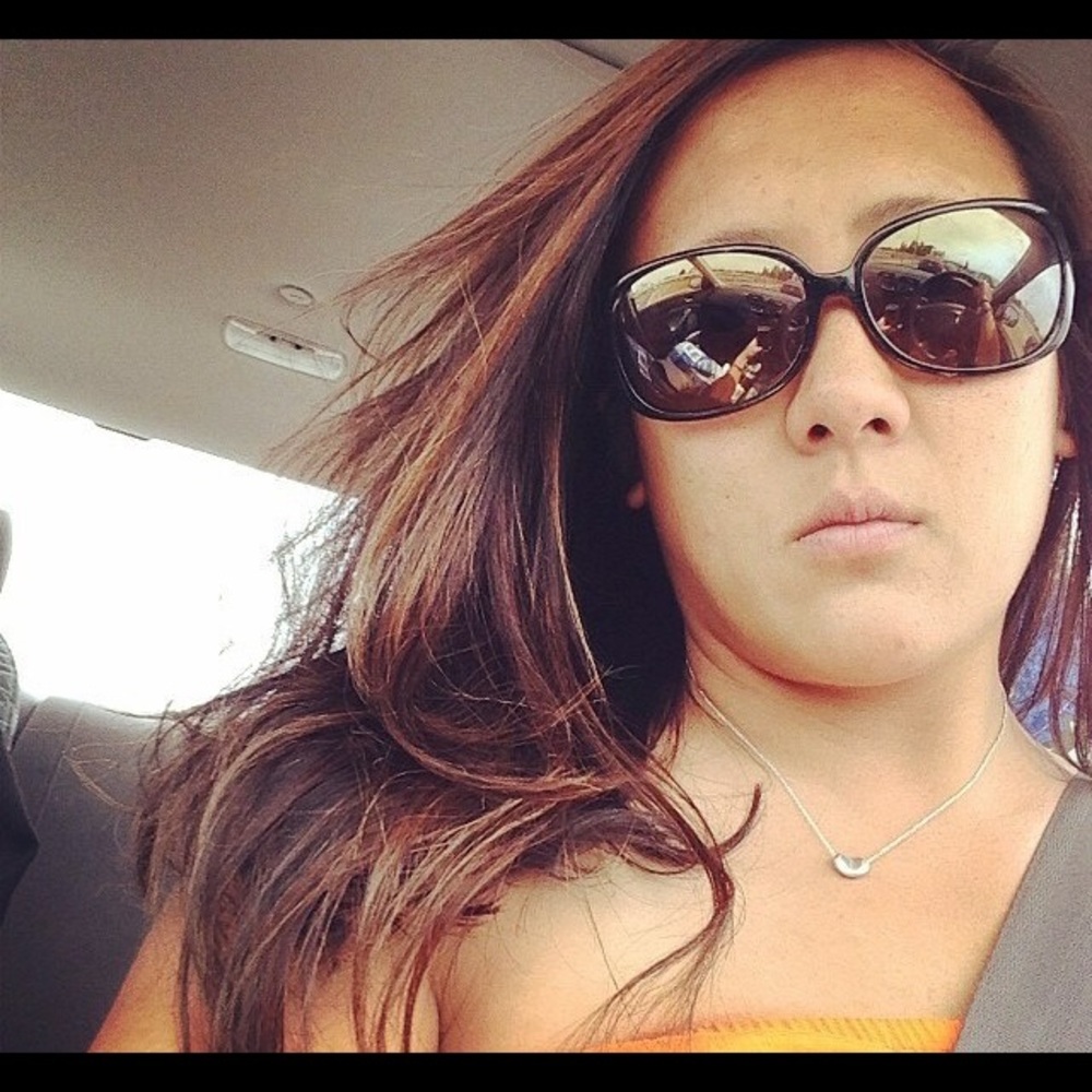 Meet your Posher, Denise