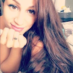 Meet your Posher, Jocelyn