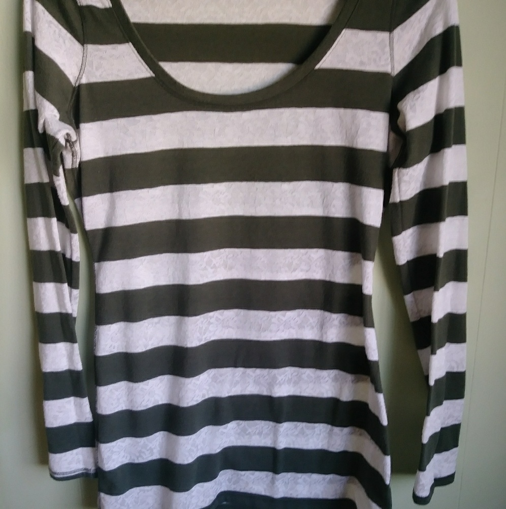 Express Long Sleeve Shirt