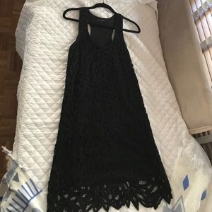 Broadway&Broome size 4 black lace dress