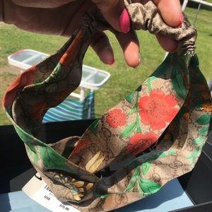 Gucci Tian Silk Headband ** Authentic