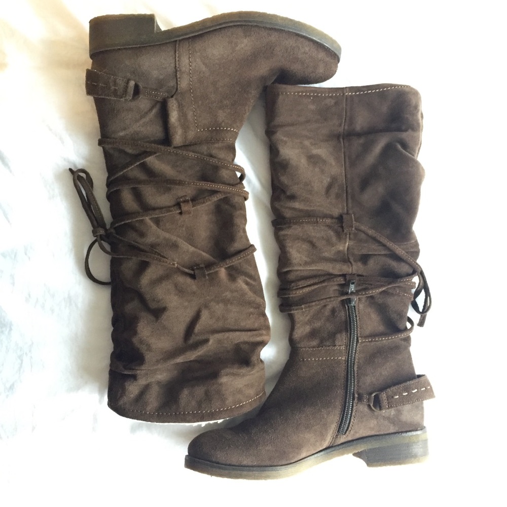 HP🎉 NEW ALDO Slouchy Suede Boots