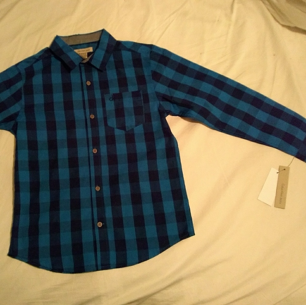 Shirt - Picture 2 of 2