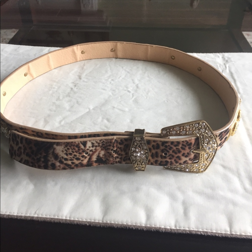 Belt with c z size s/m.