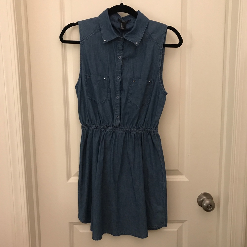 Denim sleeveless shirt dress