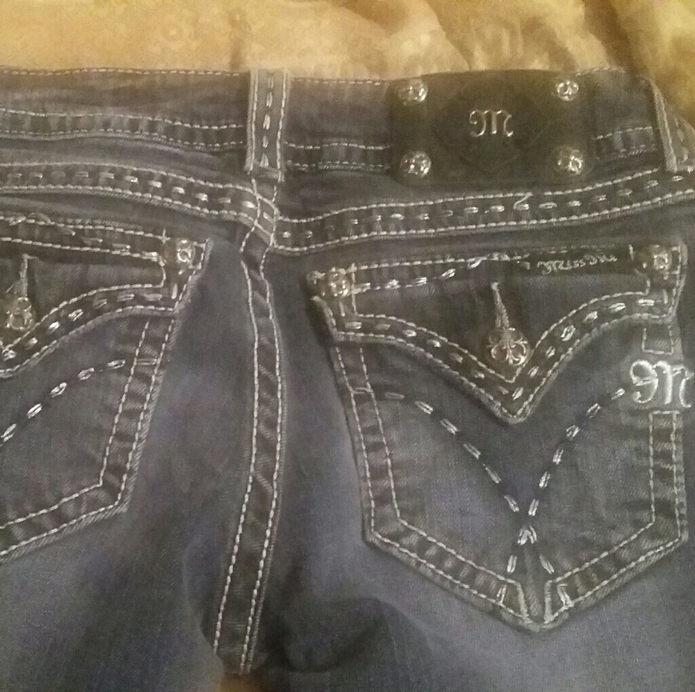 Miss Me 27 boot cut perfect condition