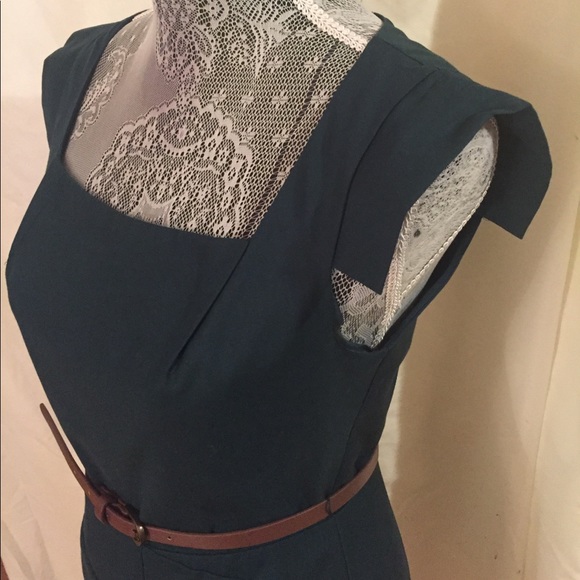 Dark Green Fitted Dress - Picture 5 of 5