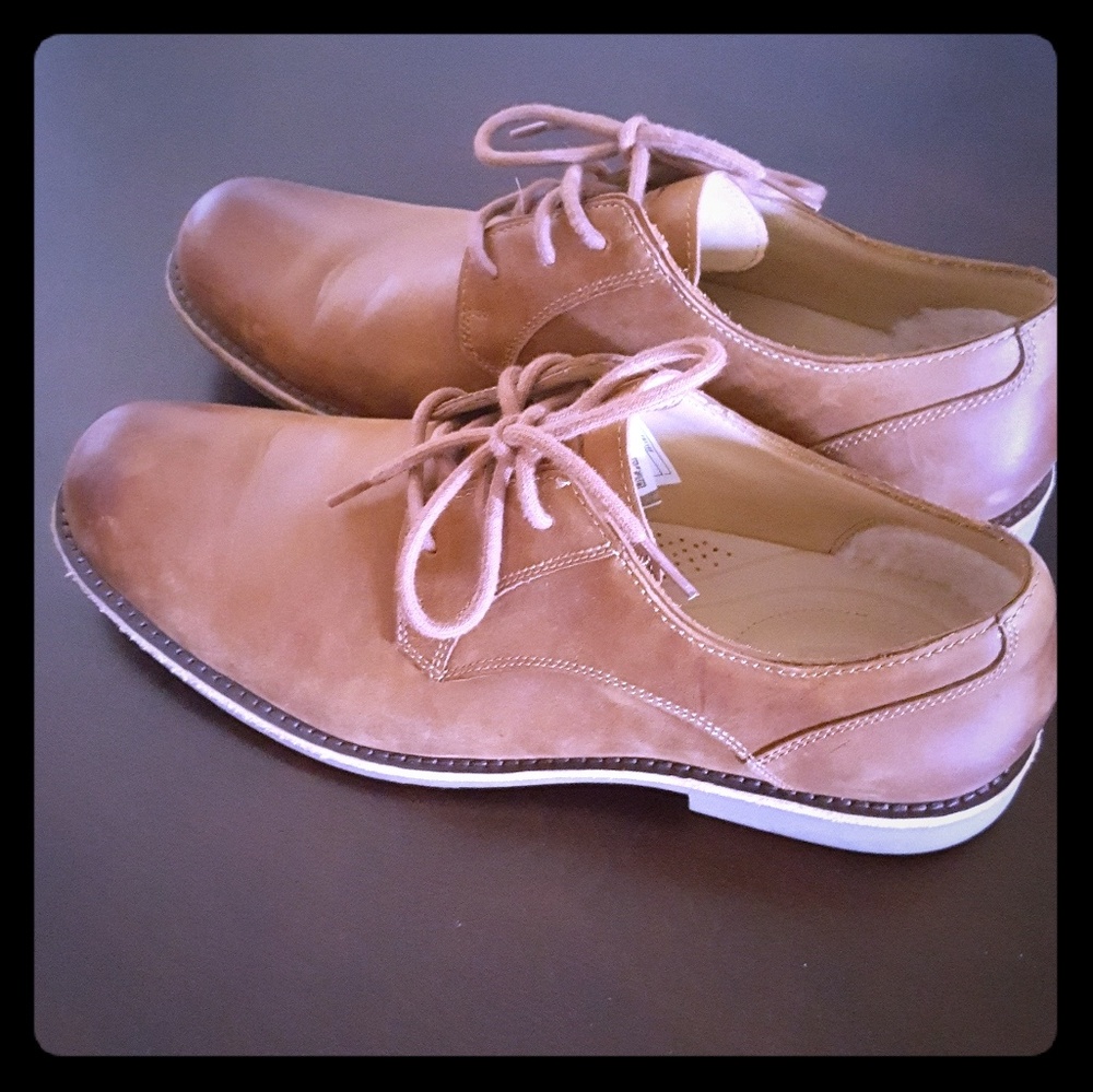 UGG Mens Dress Shoes