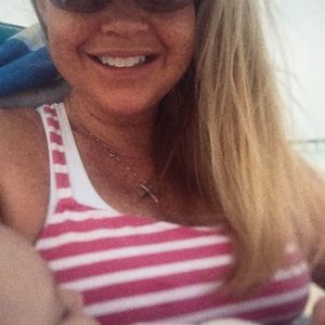 Meet your Posher, Colleen